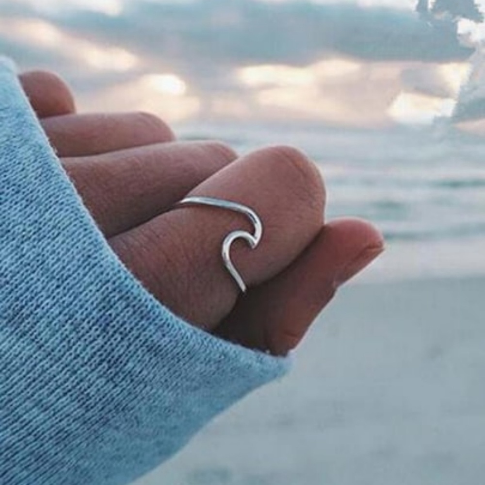 Silver Wave Ring